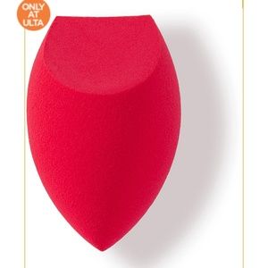 Morphe blending sponge NWT